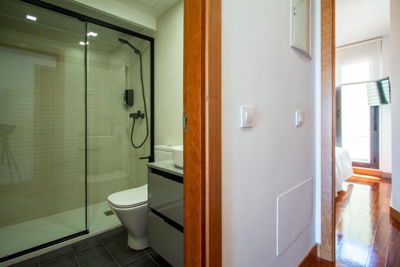Apartamentos Castilla Luz Business Мадрид Экстерьер фото