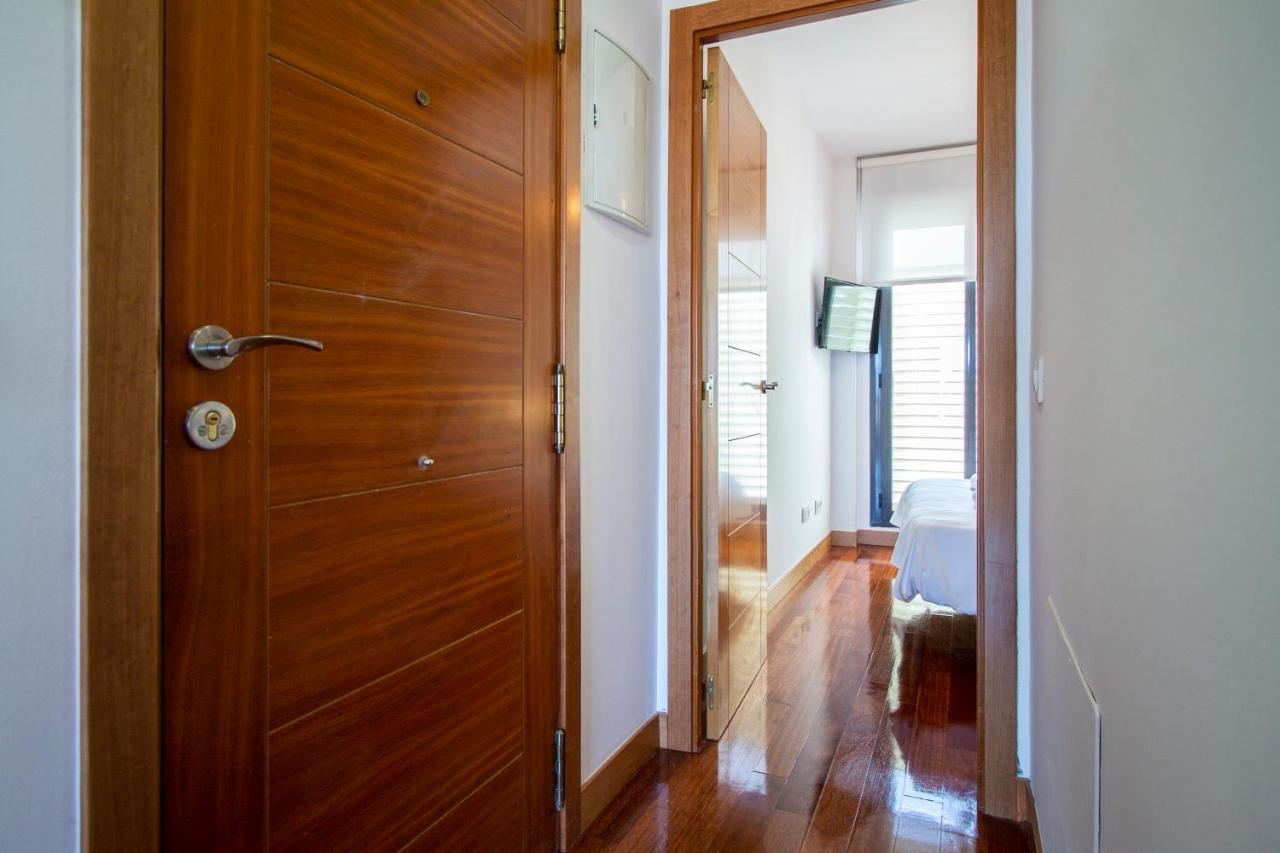 Apartamentos Castilla Luz Business Мадрид Экстерьер фото